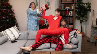 College student plays video games, while his BF sucks his cock